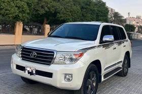 Toyota LandCruiser GXR